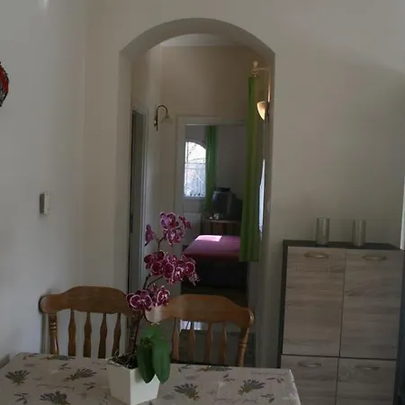 Kapolnai Nyaralohaz Holiday home *